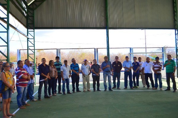 Prefeitura entrega mais de 1,5 milhões de reais em ações - Imagem 5