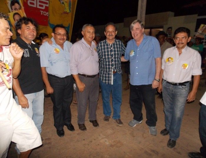 Prefeito Moisés Barbosa realizou grande carreata e recepciona os Deputados Wilson Brandão e Hugo Napoleão. - Imagem 16
