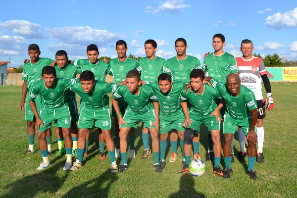 Em jogo amistoso seleção brasileirense enfrentou 4 de Julho de Piripiri - Imagem 3