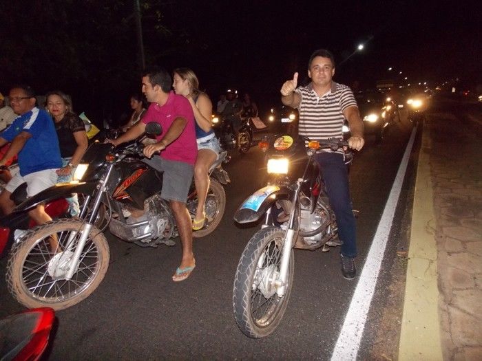 Prefeito Moisés Barbosa realizou grande carreata e recepciona os Deputados Wilson Brandão e Hugo Napoleão. - Imagem 26