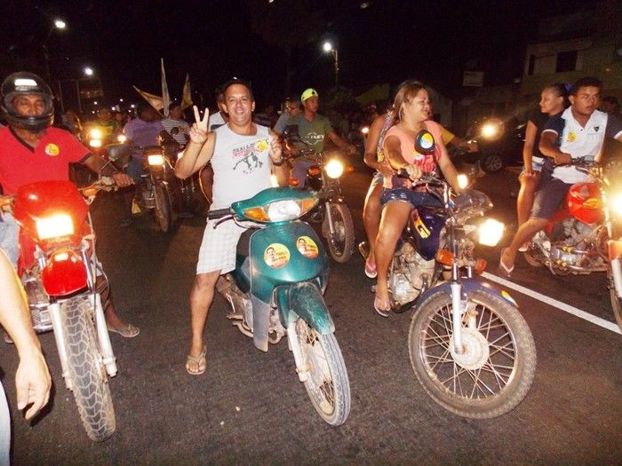 Prefeito Moisés Barbosa realizou grande carreata e recepciona os Deputados Wilson Brandão e Hugo Napoleão. - Imagem 20