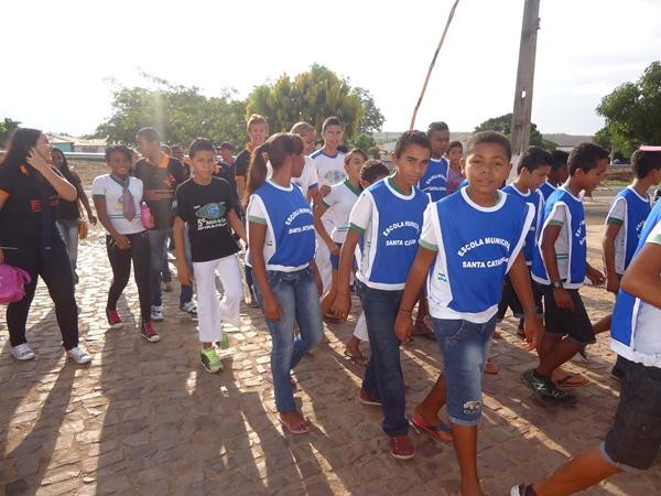 Alunos Realizaram Caminhada Cívica  - Imagem 33