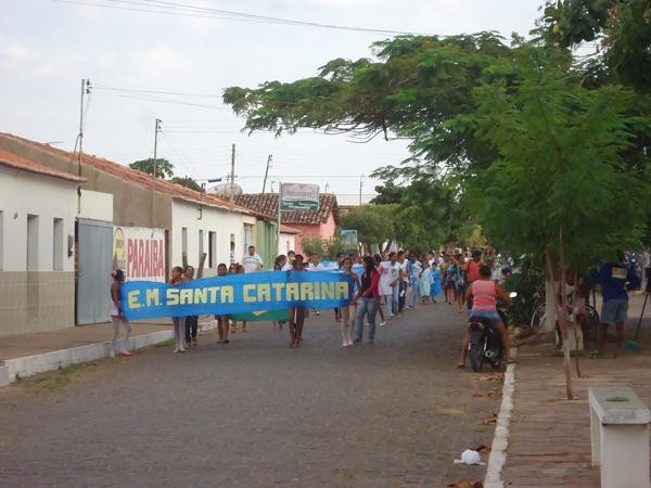 Alunos Realizaram Caminhada Cívica  - Imagem 34