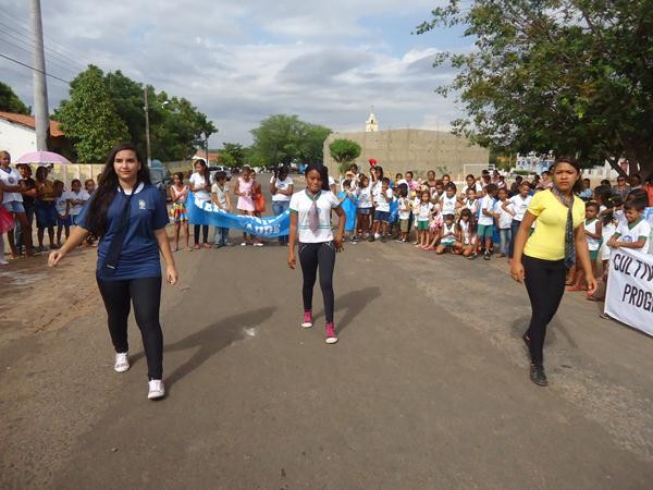 Alunos Realizaram Caminhada Cívica  - Imagem 119