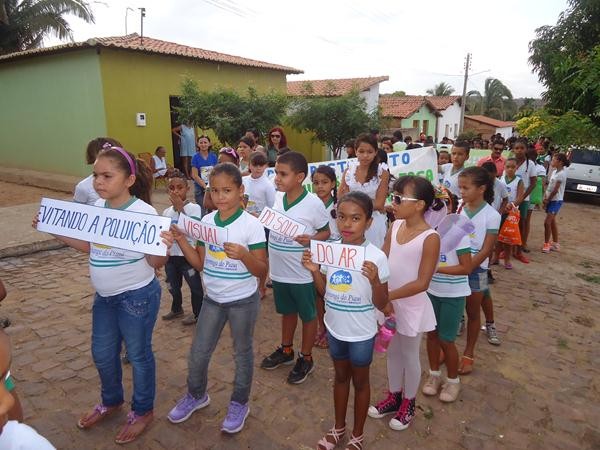 Alunos Realizaram Caminhada Cívica  - Imagem 10