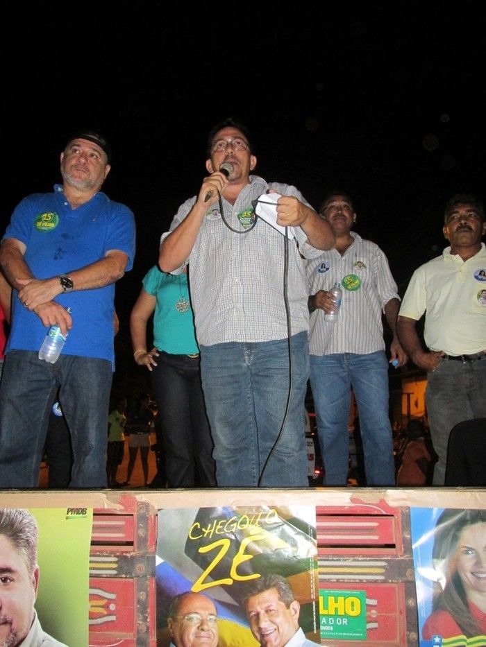 Prefeito: Walter Alencar Faz inauguração de Comité do 15 do Candidato a Governador ZÉ FILHO em Agricolândia.  - Imagem 33