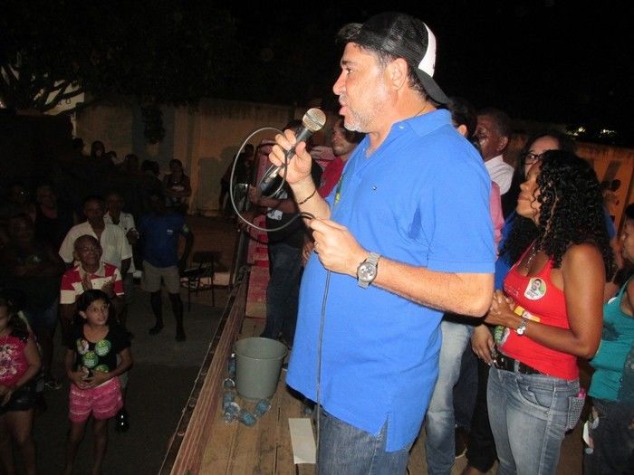 Prefeito: Walter Alencar Faz inauguração de Comité do 15 do Candidato a Governador ZÉ FILHO em Agricolândia.  - Imagem 29