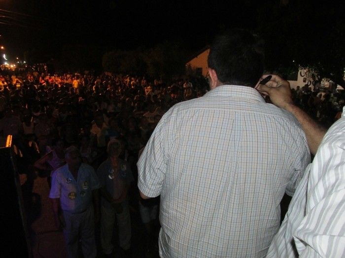 Prefeito: Walter Alencar Faz inauguração de Comité do 15 do Candidato a Governador ZÉ FILHO em Agricolândia.  - Imagem 39