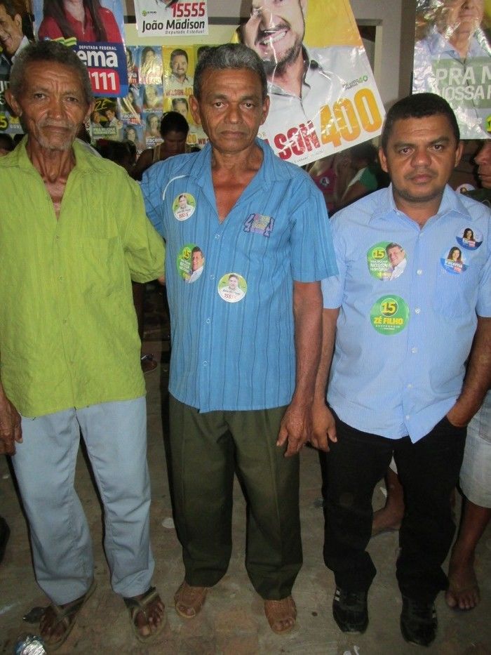 Prefeito: Walter Alencar Faz inauguração de Comité do 15 do Candidato a Governador ZÉ FILHO em Agricolândia.  - Imagem 10