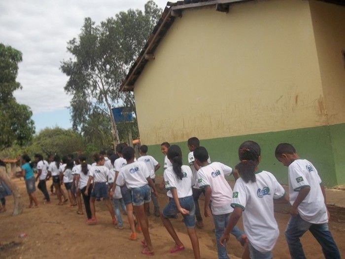 Escola Rural promove desfile cívico por estradas vicinais da comunidade  - Imagem 7