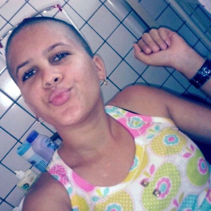 Jovem Lisboense raspa cabeça em prol do câncer - Imagem 1