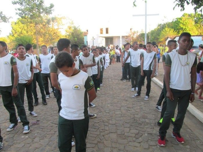 Rede de Ensino Estadual e Municipal leva 1.326 Alunos para desfilar no 7 de Setembro em Agricolândia - Imagem 48