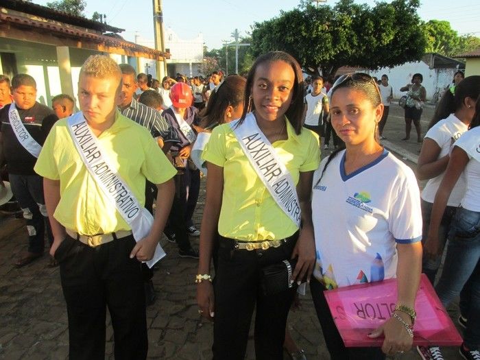 Rede de Ensino Estadual e Municipal leva 1.326 Alunos para desfilar no 7 de Setembro em Agricolândia - Imagem 46