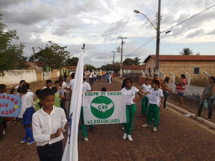 Desfile Cívico das Escolas Municipais em comemoração ao dia 7 de setembro em Nossa Sra. De Nazaré - Imagem 7