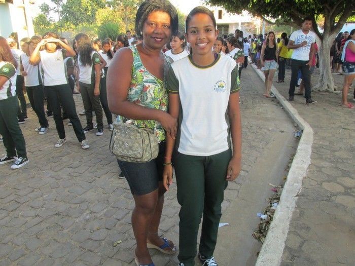 Rede de Ensino Estadual e Municipal leva 1.326 Alunos para desfilar no 7 de Setembro em Agricolândia - Imagem 43