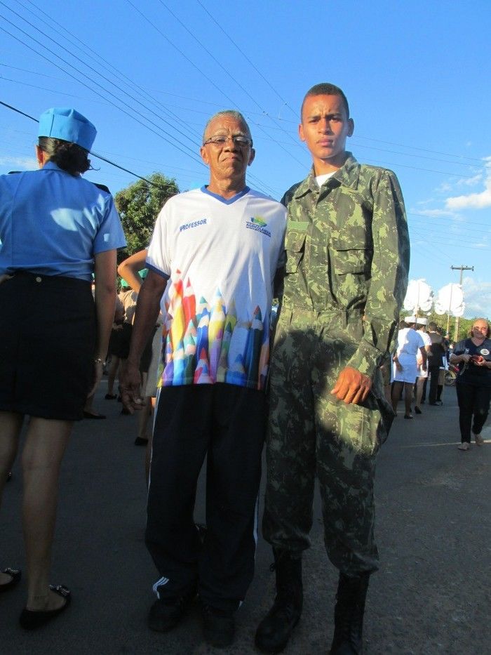 Rede de Ensino Estadual e Municipal leva 1.326 Alunos para desfilar no 7 de Setembro em Agricolândia - Imagem 40