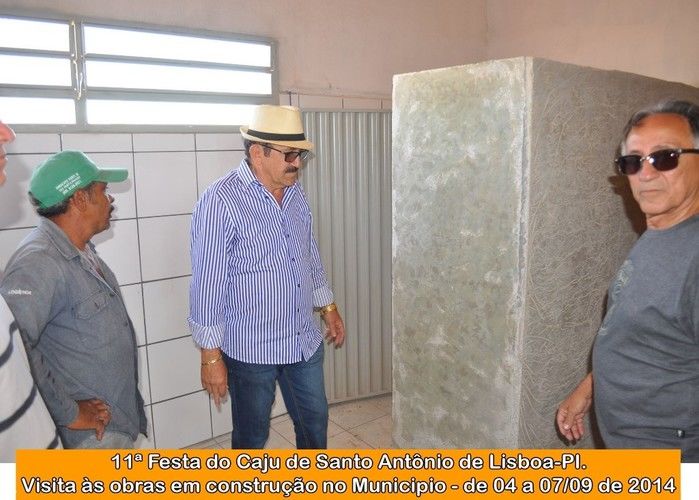 Prefeito e comitiva visitam obras pela cidade - Imagem 10