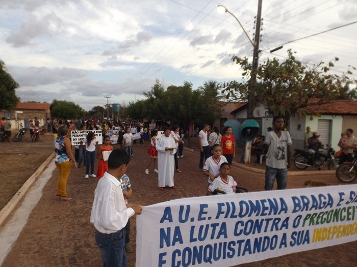 Desfile Cívico das Escolas Municipais em comemoração ao dia 7 de setembro em Nossa Sra. De Nazaré - Imagem 11