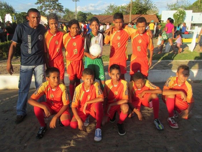 Rede de Ensino Estadual e Municipal leva 1.326 Alunos para desfilar no 7 de Setembro em Agricolândia - Imagem 42