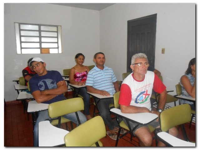 Pedreiros são diplomados em Inhuma, entrega de certificados - Imagem 8