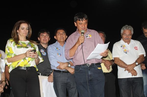 Coligação com a “Força do Povo” faz caminhada em Ipiranga do Piauí - Imagem 63