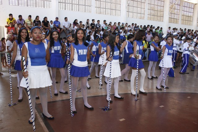 Milhares de alunos participaram do desfile dos 7 de setembro no município - Imagem 48