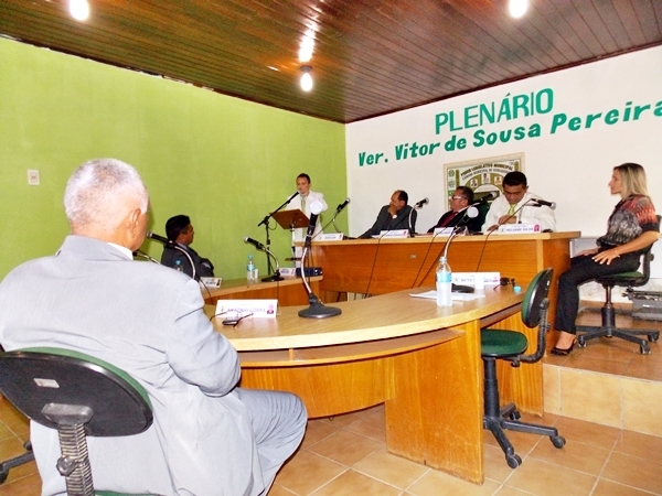 Vereador Agostinho Aguiar é eleito novo Presidente da Câmara Municipal - Imagem 10