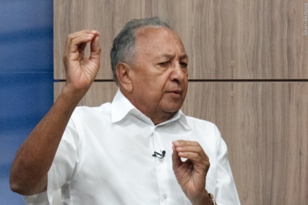 Deputado Dr. Pessoa é Internado aos 69 Anos com Cálculo Renal e Passa por Cirurgia em Teresina    - Imagem 1