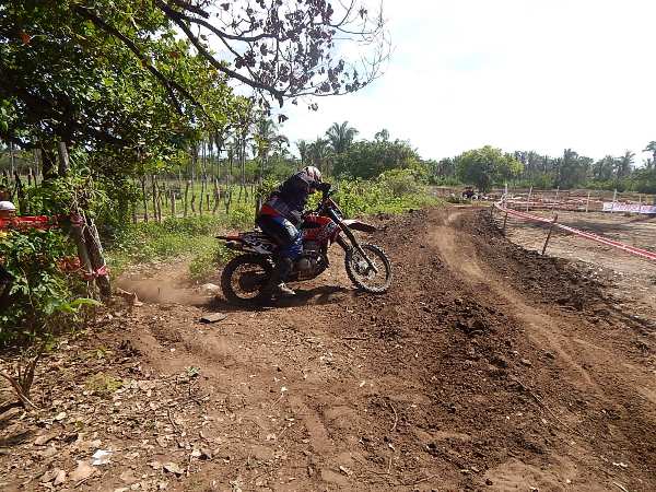 Fotos do primeiro dia de competição do 3º Angico Moto Show - Imagem 3