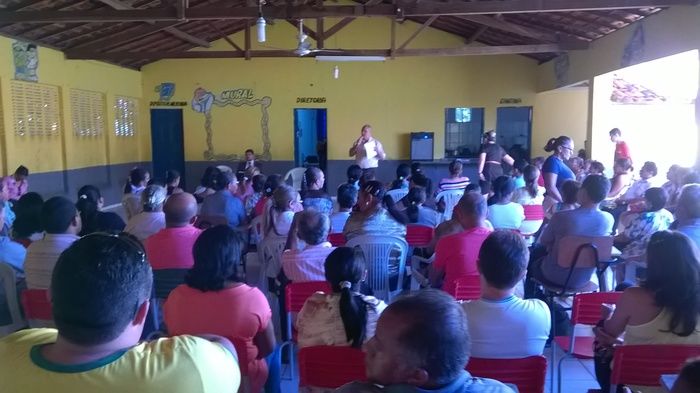 Prefeito debate com a classe de professores e profissionais da educação a crise financeira  que afeta a educação  - Imagem 7