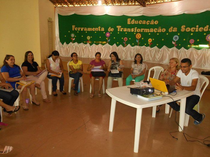 Secretária Lecy Ramos realizou reunião com Diretores das Escolas Municipais - Imagem 3