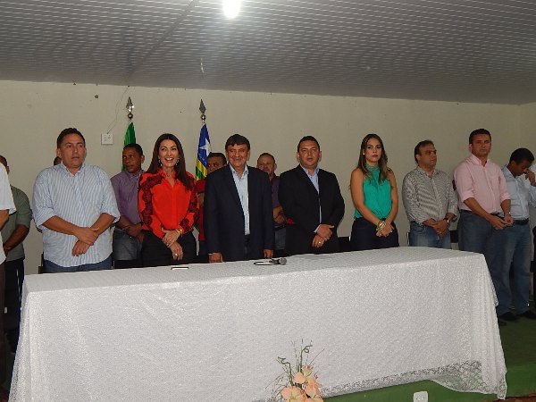 Hélio Rodrigues é empossado como novo presidente da AMPAR - Imagem 3