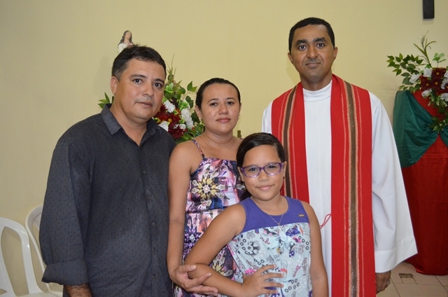 Católicos celebram a missa solene do santo padroeiro de Vera Mendes. - Imagem 38