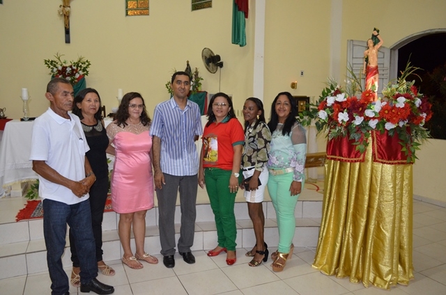 Católicos celebram a missa solene do santo padroeiro de Vera Mendes. - Imagem 43