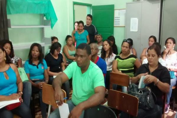 Prefeito Luiz Neto se reúne com diretores de escolas na manhã de hoje(22) - Imagem 3