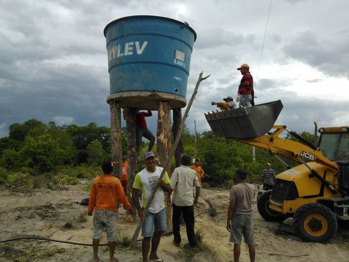 Prefeito Zé Resende faz mutirão para implantar sistema de abastecimento d'água - Imagem 23