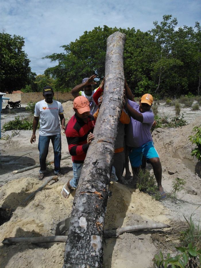 Prefeito Zé Resende faz mutirão para implantar sistema de abastecimento d'água - Imagem 37