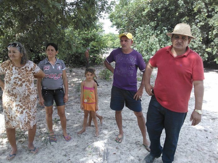 Prefeito Zé Resende faz mutirão para implantar sistema de abastecimento d'água - Imagem 52