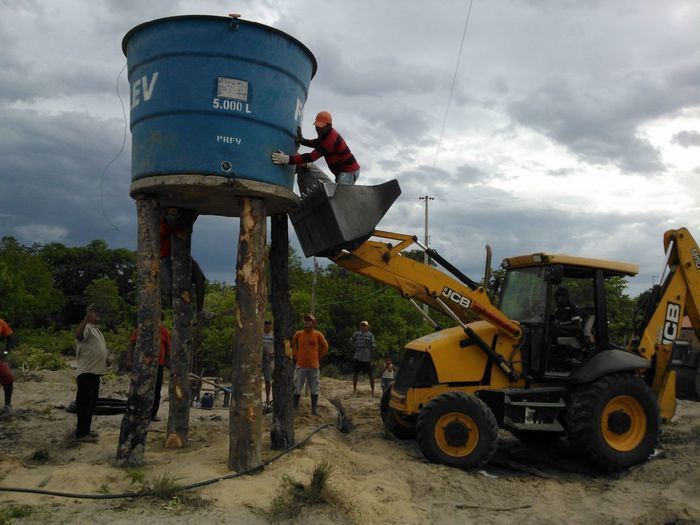 Prefeito Zé Resende faz mutirão para implantar sistema de abastecimento d'água - Imagem 21