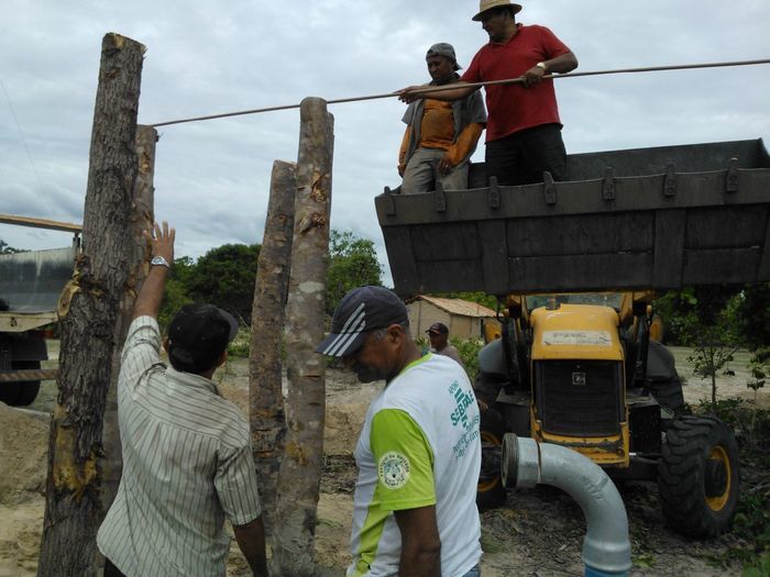 Prefeito Zé Resende faz mutirão para implantar sistema de abastecimento d'água - Imagem 33
