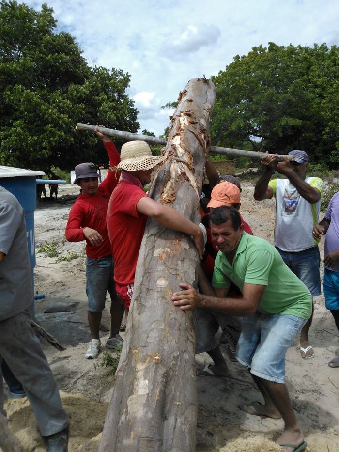 Prefeito Zé Resende faz mutirão para implantar sistema de abastecimento d'água - Imagem 36