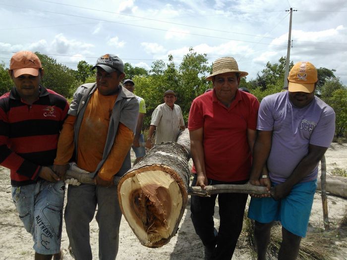 Prefeito Zé Resende faz mutirão para implantar sistema de abastecimento d'água - Imagem 40