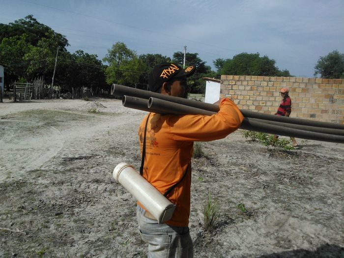 Prefeito Zé Resende faz mutirão para implantar sistema de abastecimento d'água - Imagem 7