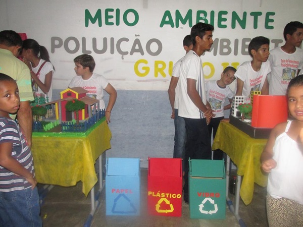 Explanação do final da jornada pedagógica 2014 e início dos trabalhos em 2015 - Imagem 11