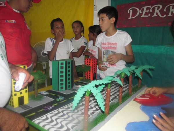 Explanação do final da jornada pedagógica 2014 e início dos trabalhos em 2015 - Imagem 27