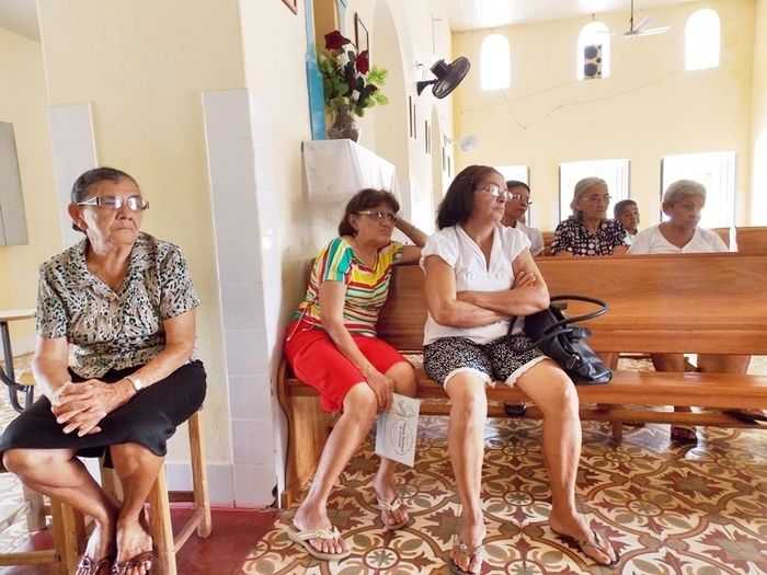 Secretaria de Saúde realiza palestra sobre Saúde Bucal aos grupos da Igreja - Imagem 7