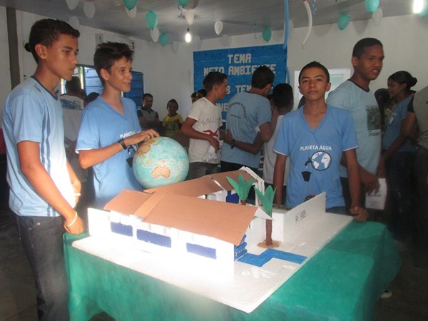 Explanação do final da jornada pedagógica 2014 e início dos trabalhos em 2015 - Imagem 19