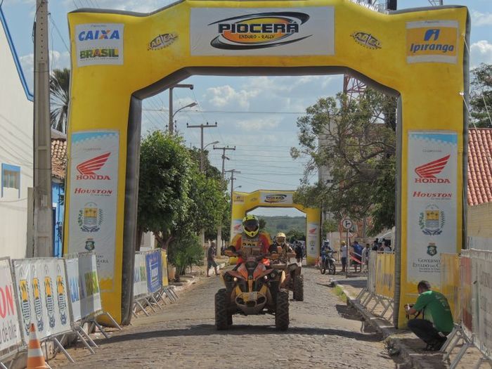 Primeiros pilotos de motos, quadriciclos e carros do Piocerá chegam em Pedro II - Imagem 21