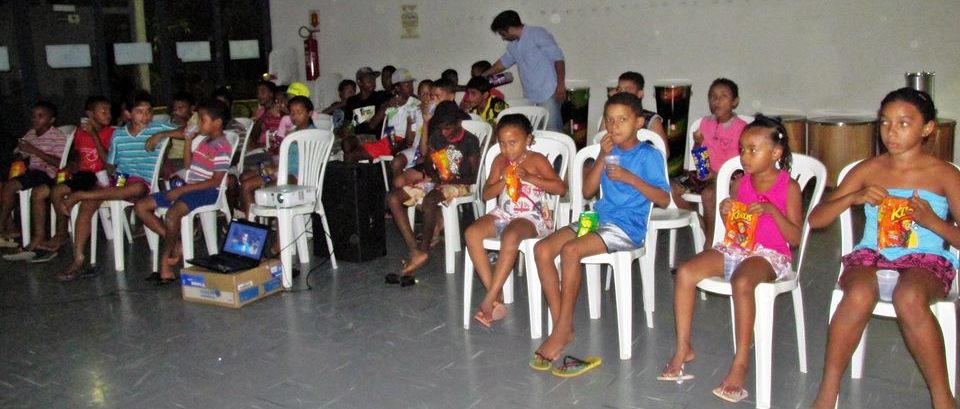 Projeto Cine Jovem exibe “Rio” na programação de férias