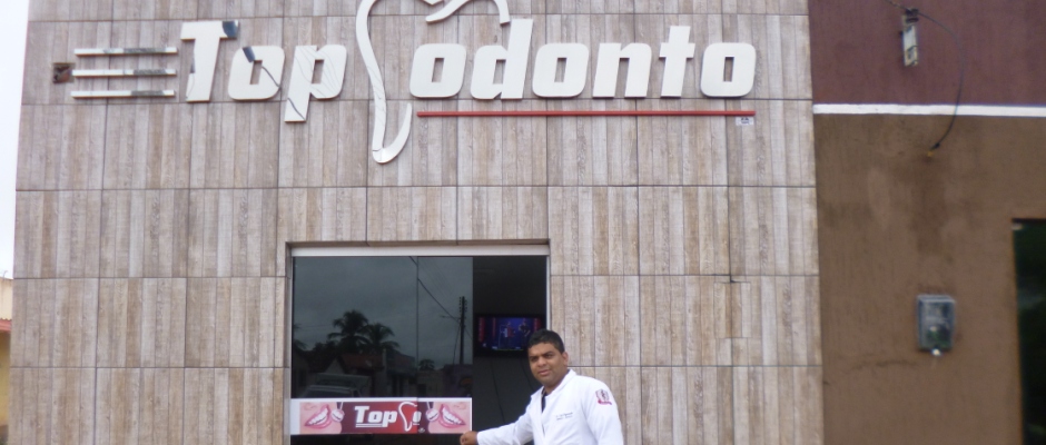 Redencense forma-se em Odontologia e volta pra sua terra pra ajudar mudar a realidade de seu povo 